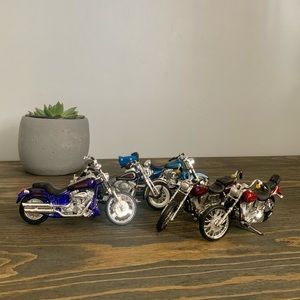 Harley Davidson motorcycle figurines